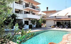Skentos Hotel Kriopigi Exterior photo